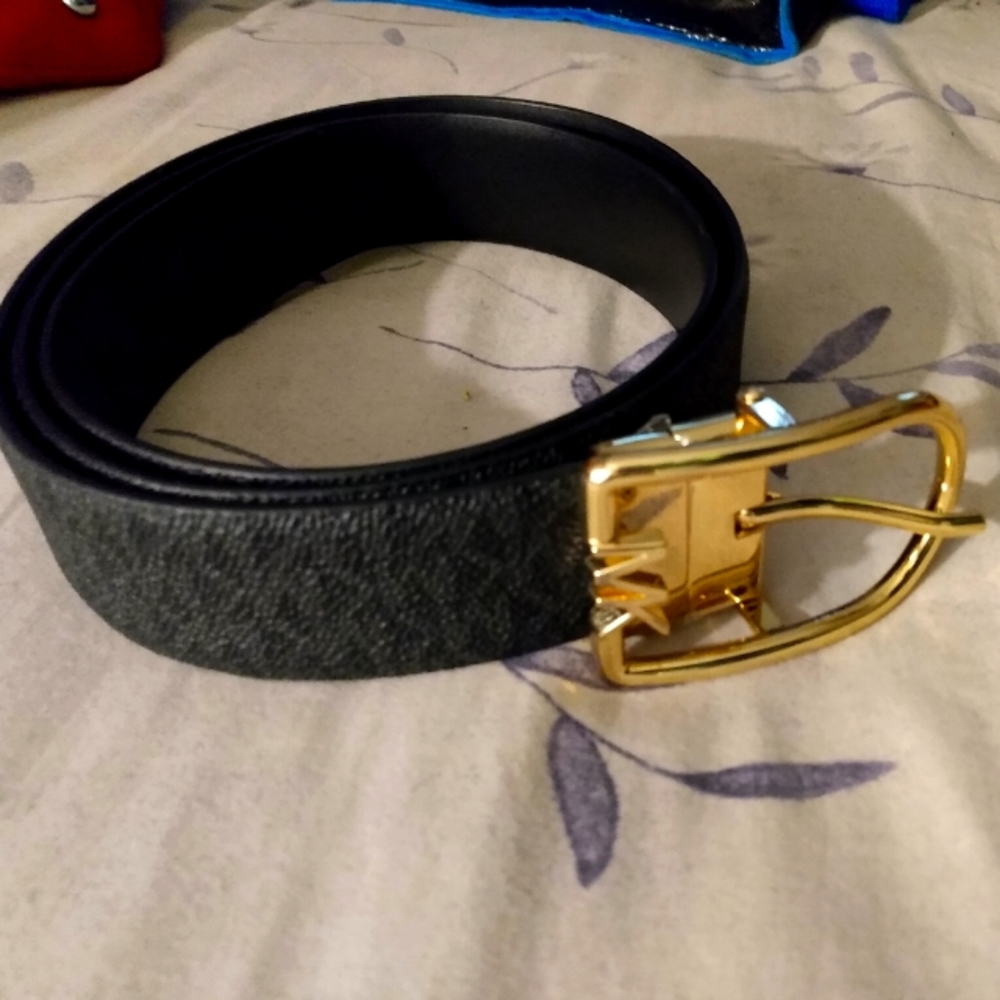 Michael Kors belt